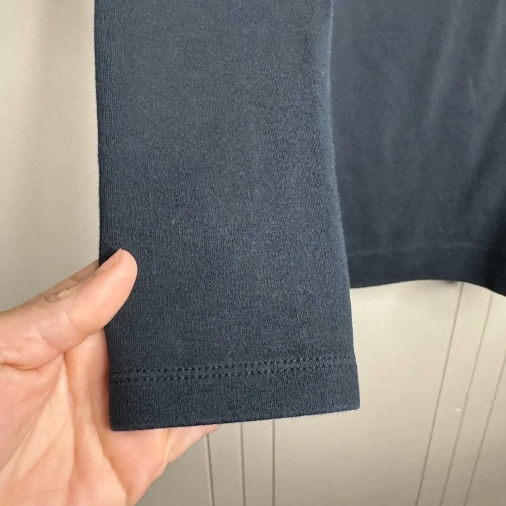 Nike Black Long Sleeve Top (Small)